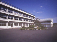 青郷小学校