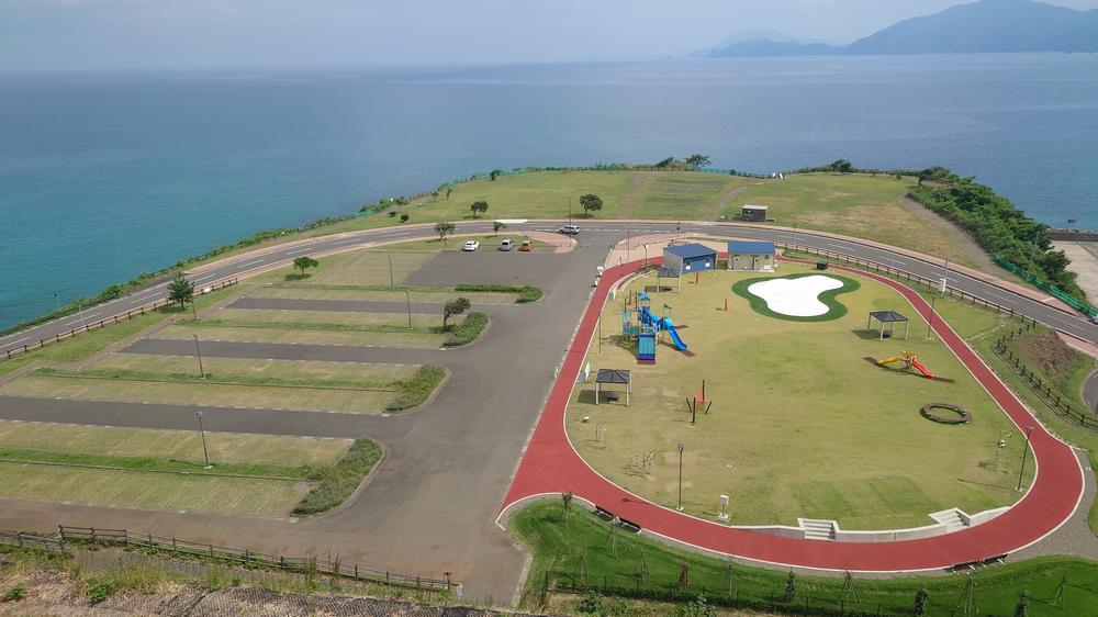 脇坂公園全景