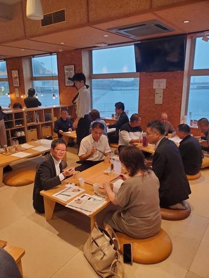 試食会